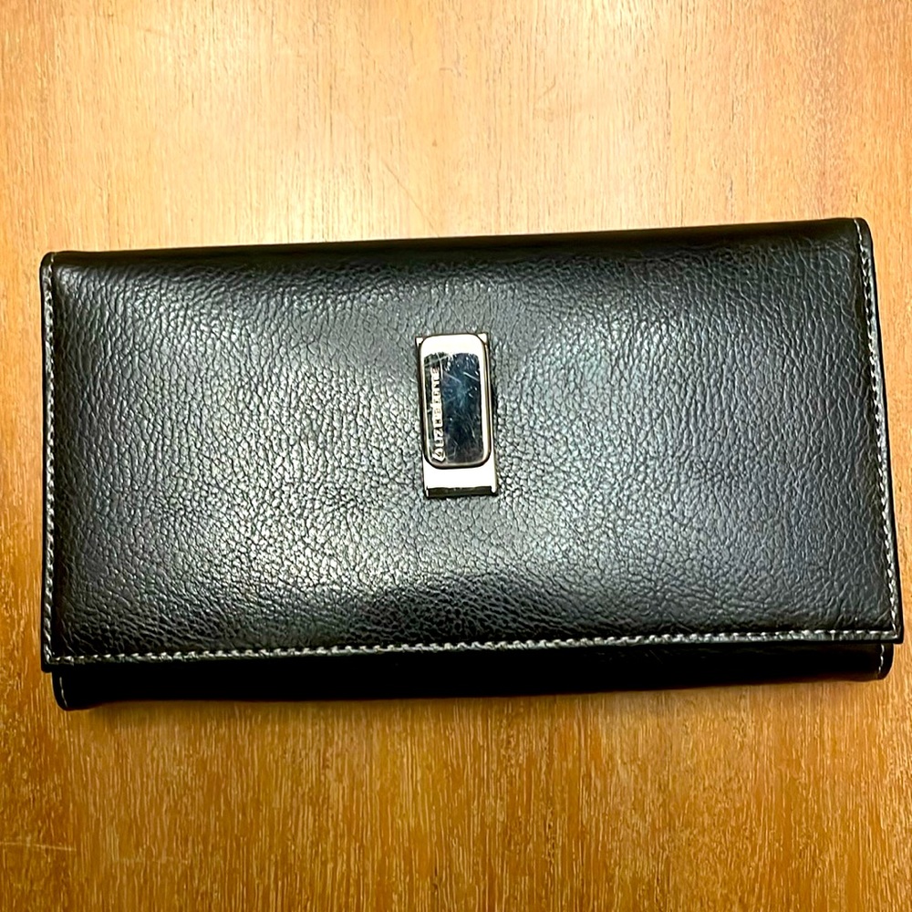 Liz Claiborne black wallet